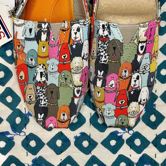 NIB Sketchers Bobs Dogs Wag Party Slip Ons - Picture 3 of 7